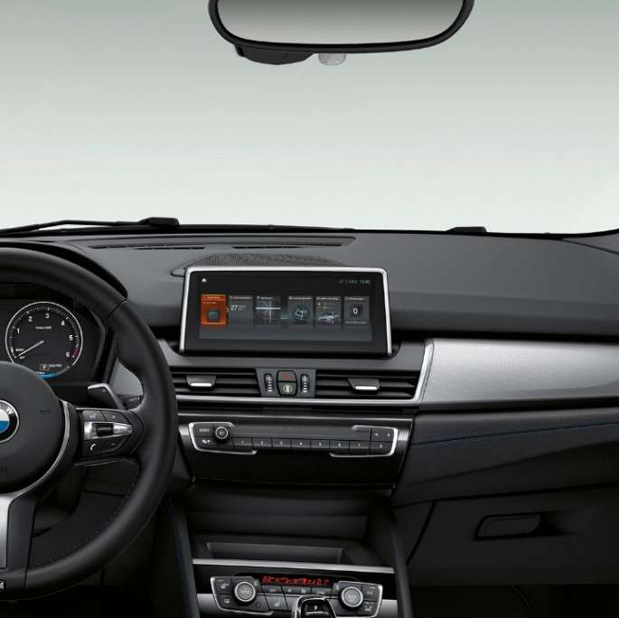 Förarplats BMW 2-serie Gran Tourer, Model M Sport Förarplats BMW 2-serie Gran Tourer 220d xDrive Model M Sport F46 2018 Interiör