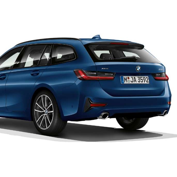Modell Sport Line trefjärdedelsvy bakifrån BMW 3-serie Touring, modell Sport Line trefjärdedelsvy bakifrån