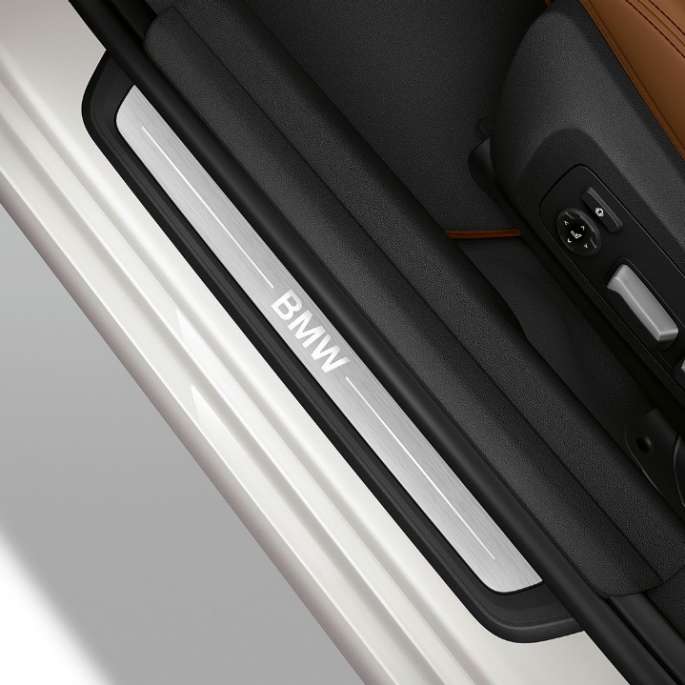 Modell Luxury Line instegslist BMW 3-serie Touring, modell Luxury Line instegslister