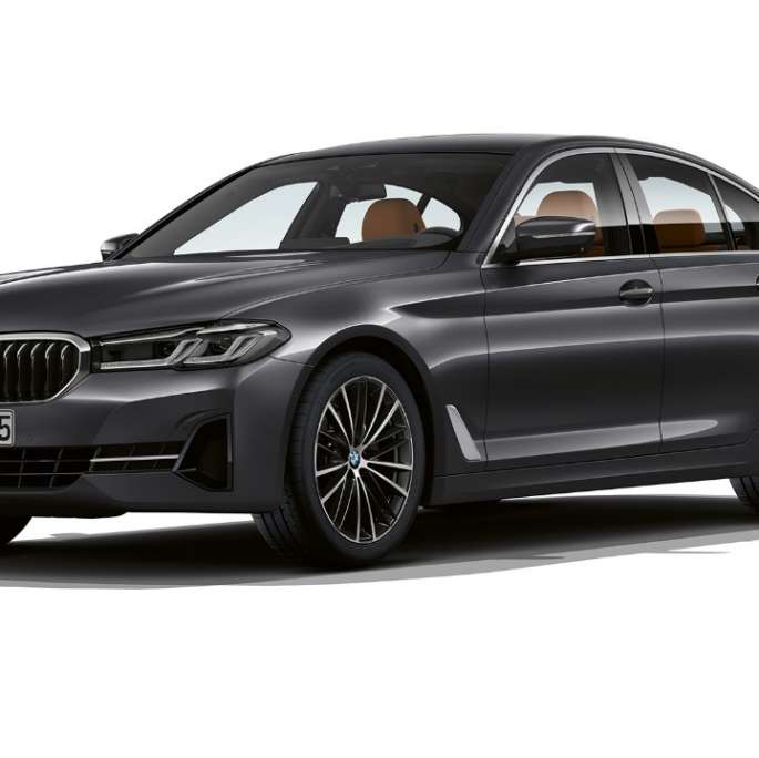 BMW 5-serie Sedan G30 Standardutrustning BMW 5-serie Sedan 540i Sedan 2020 Standardutrustning i Sofistogrå, sedd snett framifrån