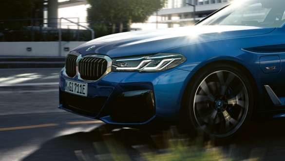 Adaptive Drive BMW 5-serie Sedan G30 Adaptive Drive BMW 5-serie Sedan G30 Facelift 2020 närbild ratt