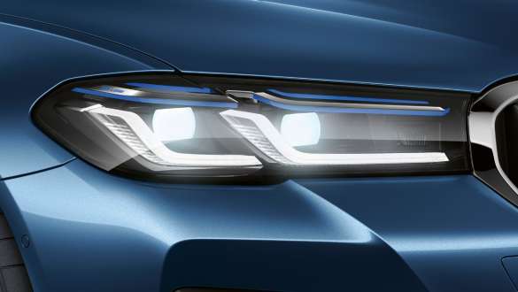 BMW Laserlight BMW 5-serie Sedan G30 BMW Laserlight BMW 5-serie Sedan G30 Facelift 2020 Phytonicblå närbild front