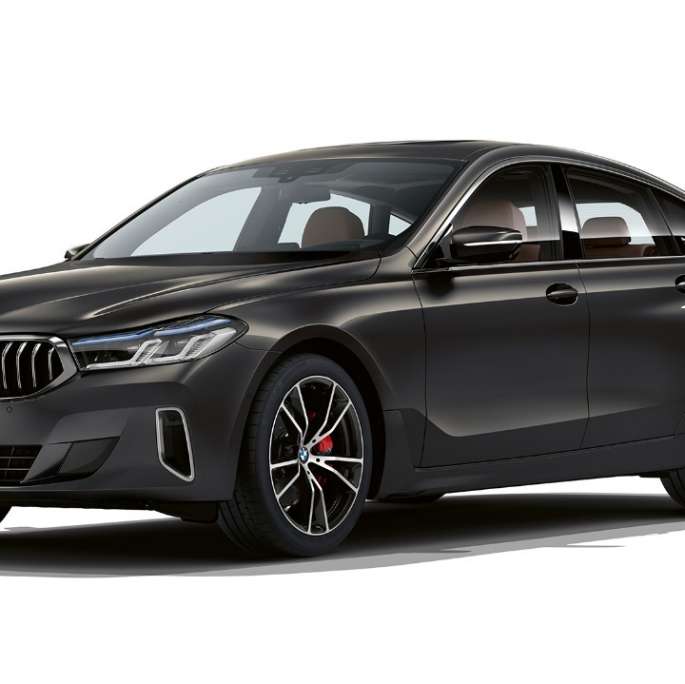BMW 6-serie Gran Turismo Luxury Line G32 2020 BMW 6-serie Gran Turismo 640d xDrive 2020 Luxury Line Dravitgrå, sedd snett framifrån