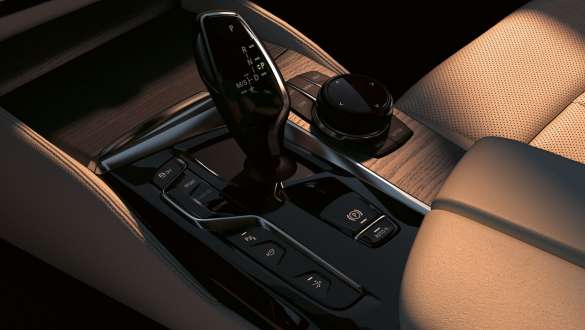 Keramikinlägg för reglagen BMW 6-serie Gran Turismo G32 2020 Keramikinlägg för reglagen BMW 6-serie Gran Turismo 640i xDrive G32 2020 Interiör