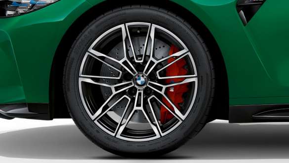 19”/20” M smidda fälgar 825 M Bicolor Svart BMW M3 Sedan G80 2020 BMW M3 Sedan G80 2020 19”/20” 2020 M smidda fälgar 825 M Bicolor Svart närbild hjul