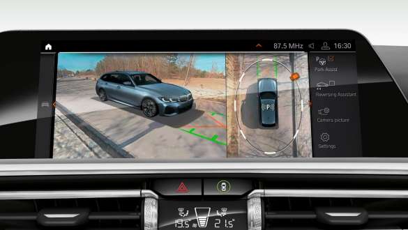 Parking Assistant Plus BMW M340i xDrive Touring BMW M340d xDrive Touring Parking Assistant Professional