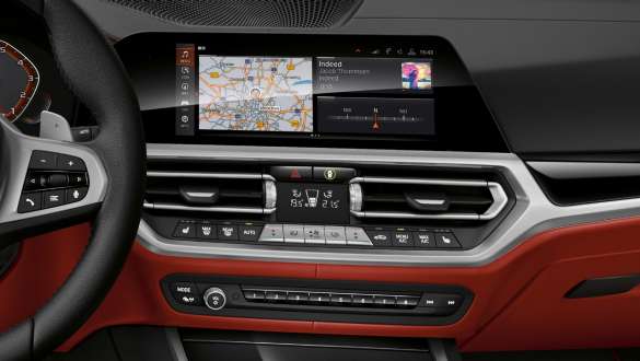 M-specifikt kombiinstrument. BMW M340i xDrive Touring, M specifik instrumentkombination