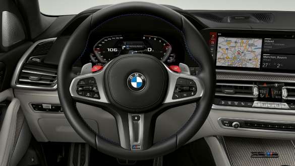 BMW X5 M Competition med M Servotronic F95 BMW X5 M Competition med M Servotronic F95 2020 SUV förarplats