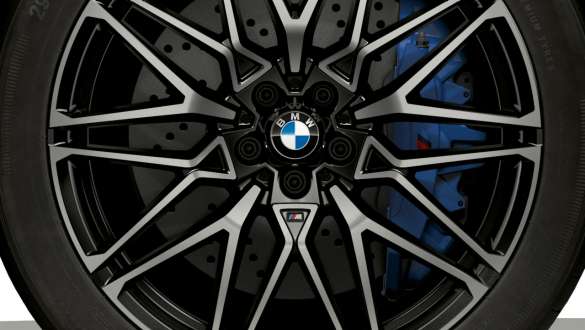 M Compound-bromsa BMW X6 M Competition F96 M Compound-broms BMW X6 M Competition F96 2020 SUV närbild