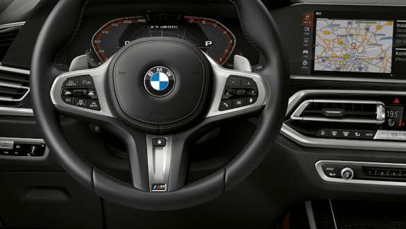 BMW X7 M med Steptronic sportväxellåda BMW X7 M med Steptronic sportväxellåda, G07, förarplats