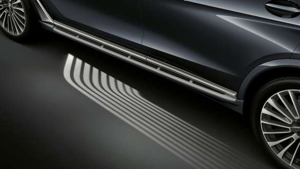BMW X7 M Automobil med Welcome Light Carpet G07 2019 BMW X7 M Automobil med Welcome Light Carpet G07 2019
