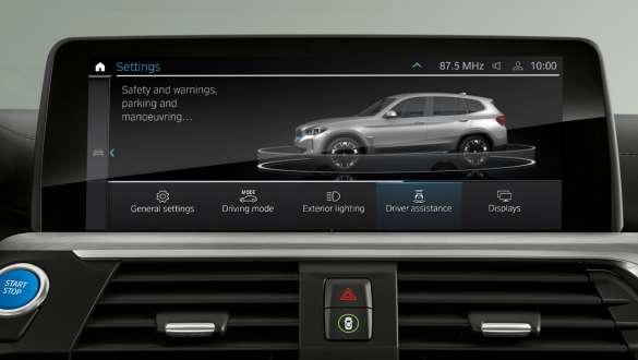 Driving Assistant Professional BMW iX3 G08 Driving Assistant Professional BMW iX3 G08 2020 Control Display Kupé