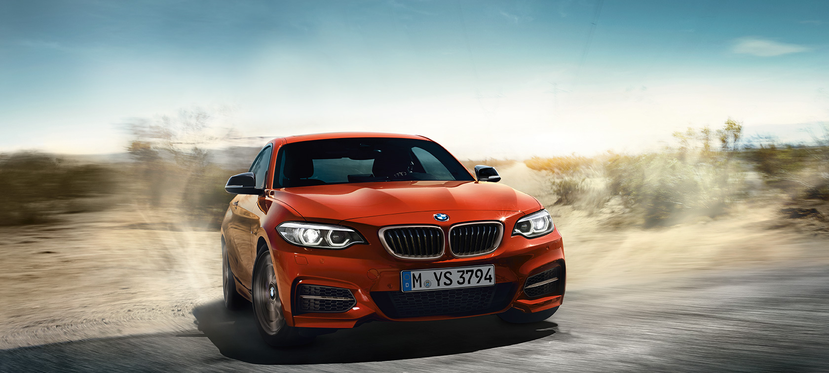 BMW 2-serie Coupé, bild på dynamisk körning BMW 2-serie Coupé, bild på dynamisk körning