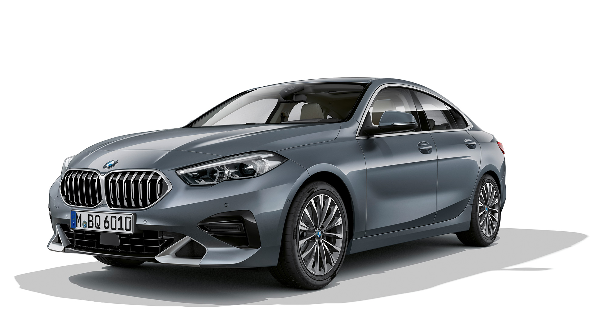 BMW njurar BMW 2-serie Gran Coupé, Model Luxury Line BMW njurar BMW 2-serie Gran Coupé Modell Luxury Line Storm Bay metallic F44 trefjärdedelsvy framifrån
