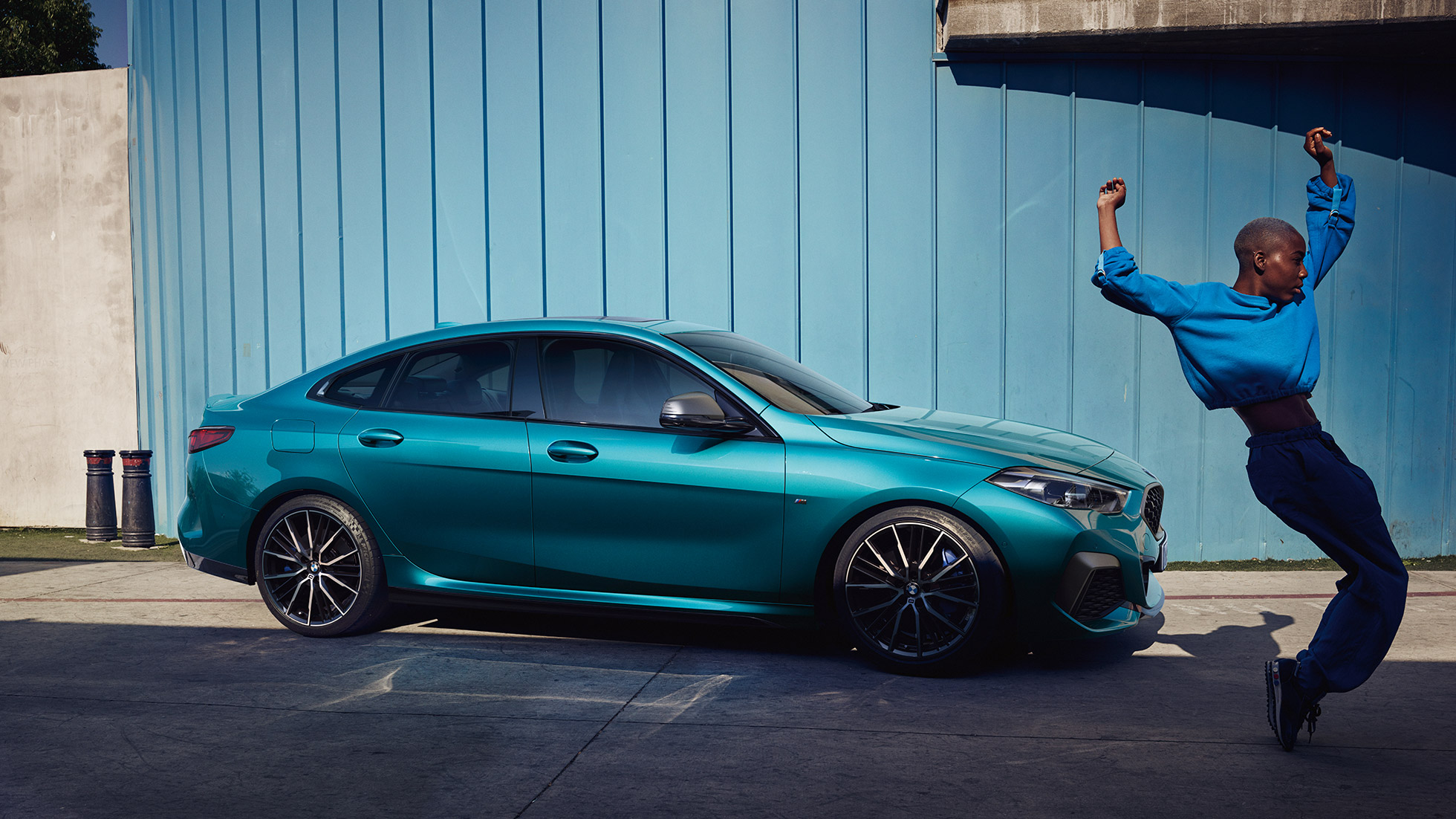 Coupé-silhuett BMW 2-serie Gran Coupé Coupé-silhuett BMW 2-serie Gran Coupé Snapper Rocks Blå metallic F44 2020 sedd från sidan