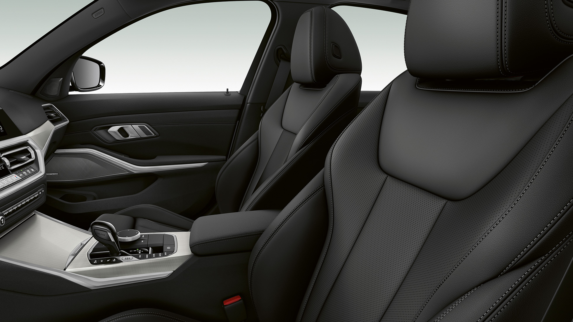 BMW 3-serie Sedan Sport Line, framstolar. Närbild från sidan av framstolarna i BMW 3-serie Sedan i utförandet Sport Line.