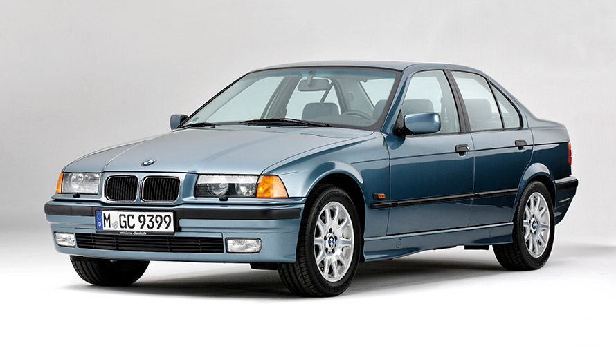 BMW 3-serie Sedan E36 tredje generationen trefjärdedelsvy framifrån BMW 3-serie BMW 3-serie Sedan E36 tredje generationen trefjärdedelsvy framifrån