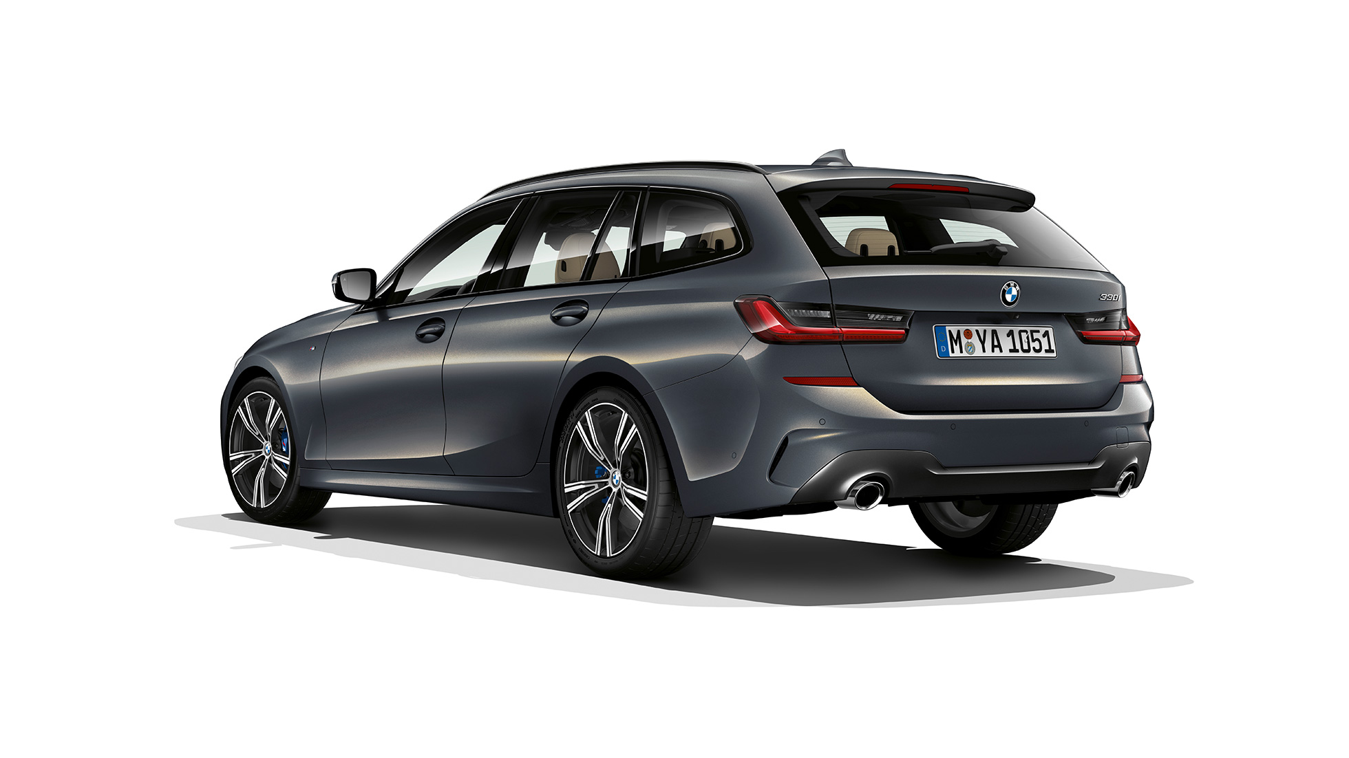 (M Sport Individual) M Sport trefjärdedelsvy bakifrån BMW 3-serie Touring, modell M Sport trefjärdedelsvy bakifrån