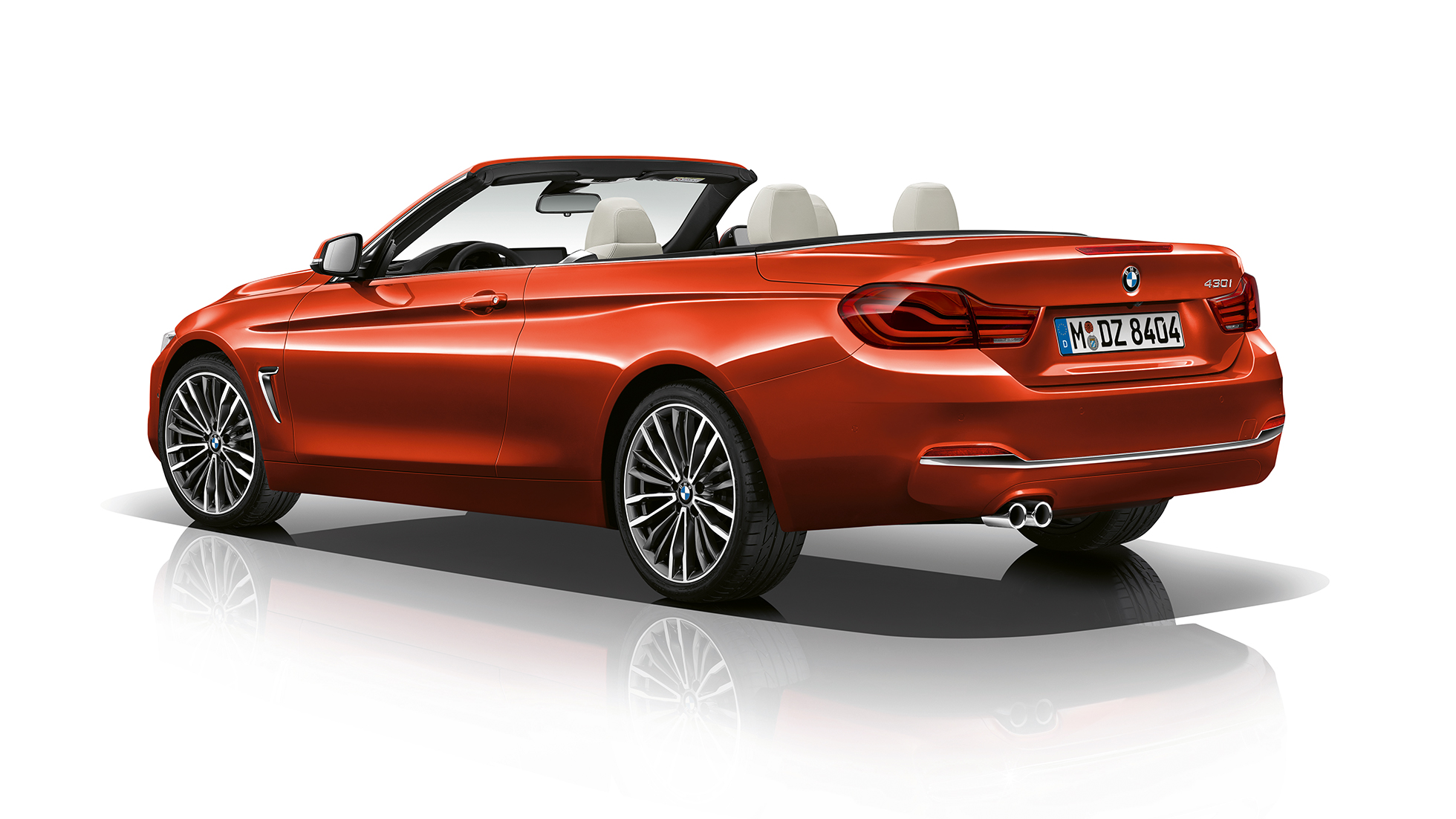 BMW 4-serie Cabriolet, Luxury Line trefjärdedels vy bakifrån BMW 4-serie Cabriolet, Luxury Line trefjärdedels vy bakifrån