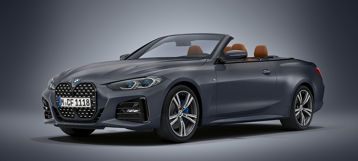 BMW Individual Frozen Deep Grey metallic BMW 4-serie Cabriolet G23 2020 BMW 4-serie Cabriolet Frozen Deep Grey metallic G23 2020 sedd snett framifrån parkerad