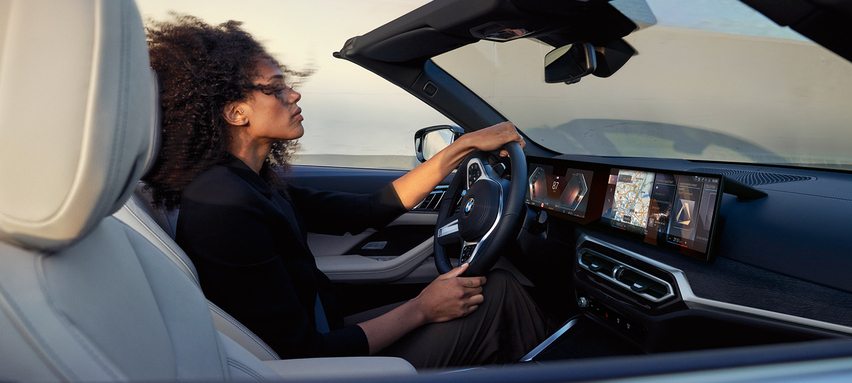 Digitala tjänster och förarassistanssystem BMW 4-serie Cabriolet G23 2020 BMW 4-serie Cabriolet G23 2020 Kupé Förarassistanssystem digitala tjänster