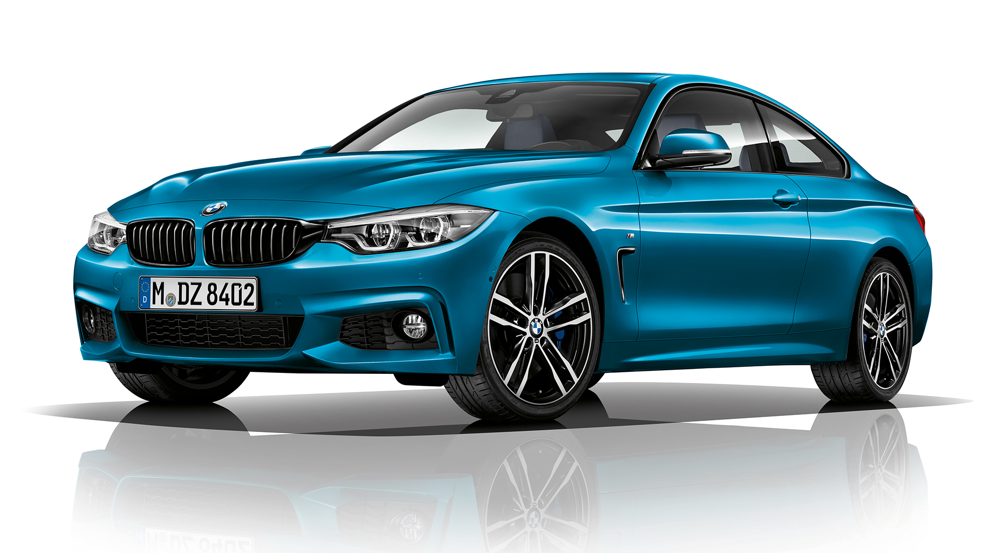 BMW 4-serie Coupé, Modell M Sport trefjärdedels vy framifrån BMW 4-serie Coupé, Modell M Sport trefjärdedels vy framifrån