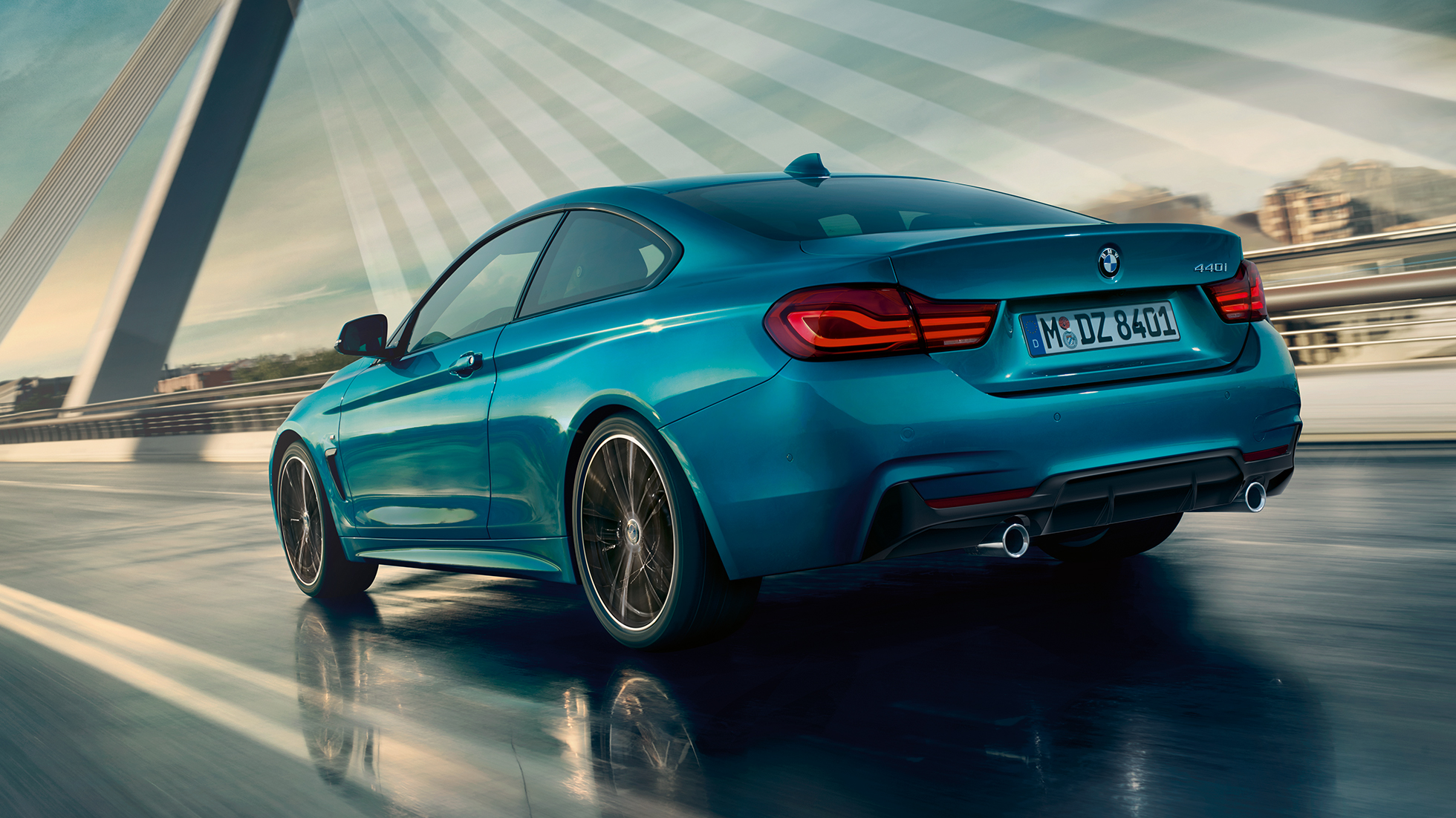 BMW 4-serie Coupé, trefjärdedels vy bakifrån BMW 4-serie Coupé, trefjärdedels vy bakifrån