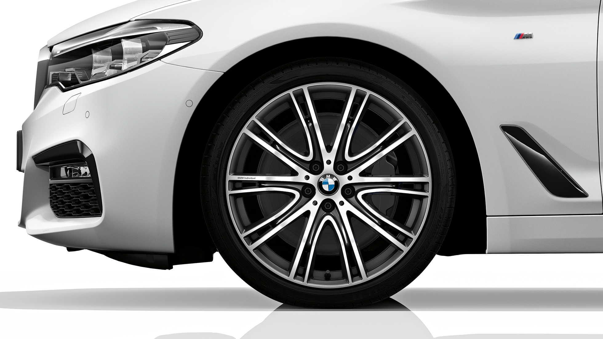 M sportpaket Hjul BMW 5-serie Touring M sportpaket BMW 5-serie Touring 530d xDrive Touring G31 Alpinvit Hjul