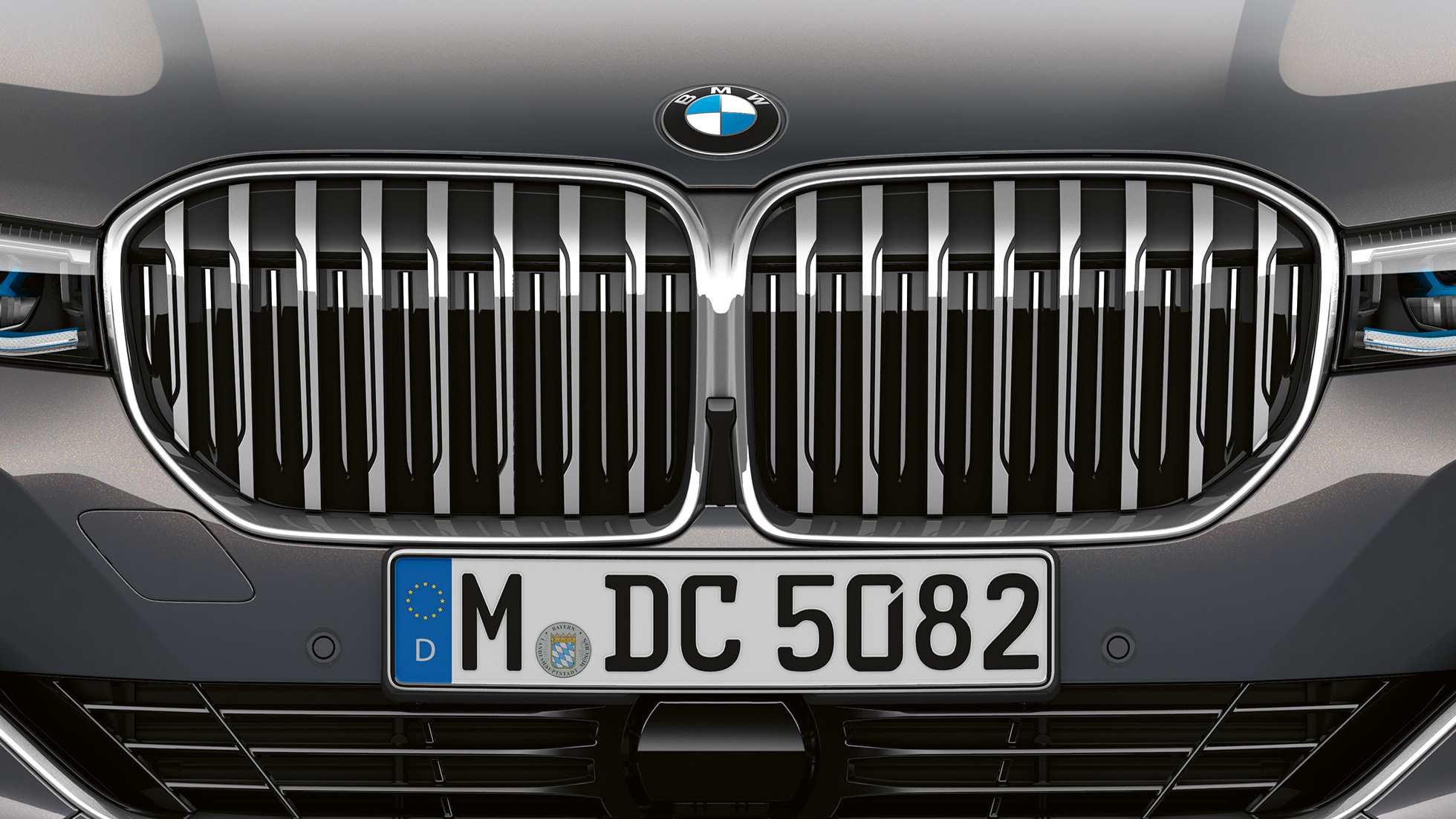 BMW 7-serie sedan med exteriördesignen Pure Excellence, växelväljare BMW 7-serie sedan med exteriördesignen Pure Excellence: Närbild av BMW-njuren