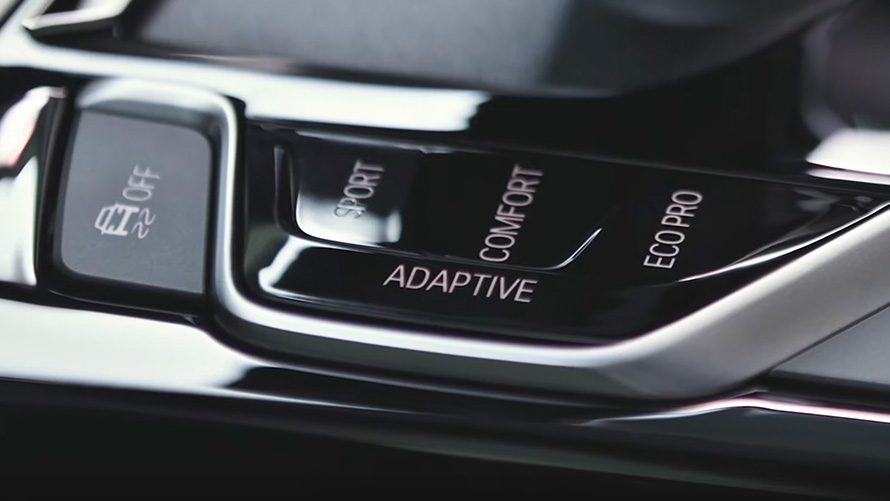 BMW laddhybrid eDrive-lägen Närbild av eDrive-lägen för BMW 2-serie Active Tourer F45 BMW laddhybrid