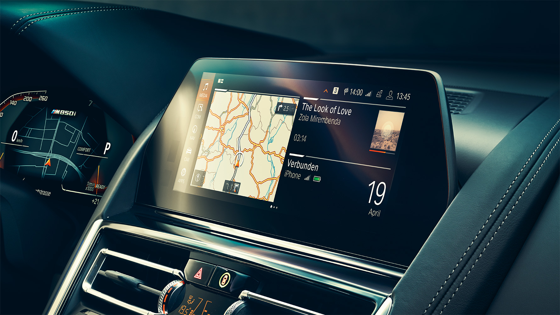 BMW 8-serie Coupé, BMW Live Cockpit Professional Kupéutrymmet i BMW 8-serie Coupé med Control Display och BMW Live Cockpit Professional.