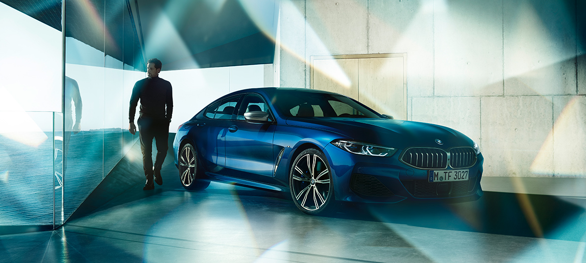 BMW Individual trefjärdedelsvy framifrån. BMW 8-serie Gran Coupé, BMW Individual trefjärdedelsvy framifrån