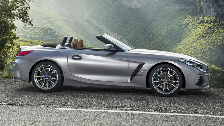 BMW Z4 M40i Roadster G29 från sidan BMW Z4 M40i Roadster G29 från sidan