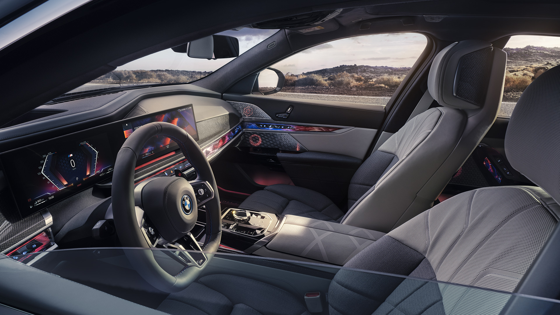 My Mode Sport BMW M760e xDrive Sedan G70 My Mode Sport BMW M760e xDrive Sedan G70 vy utifrån in genom halvt nedsänkt fönsterruta