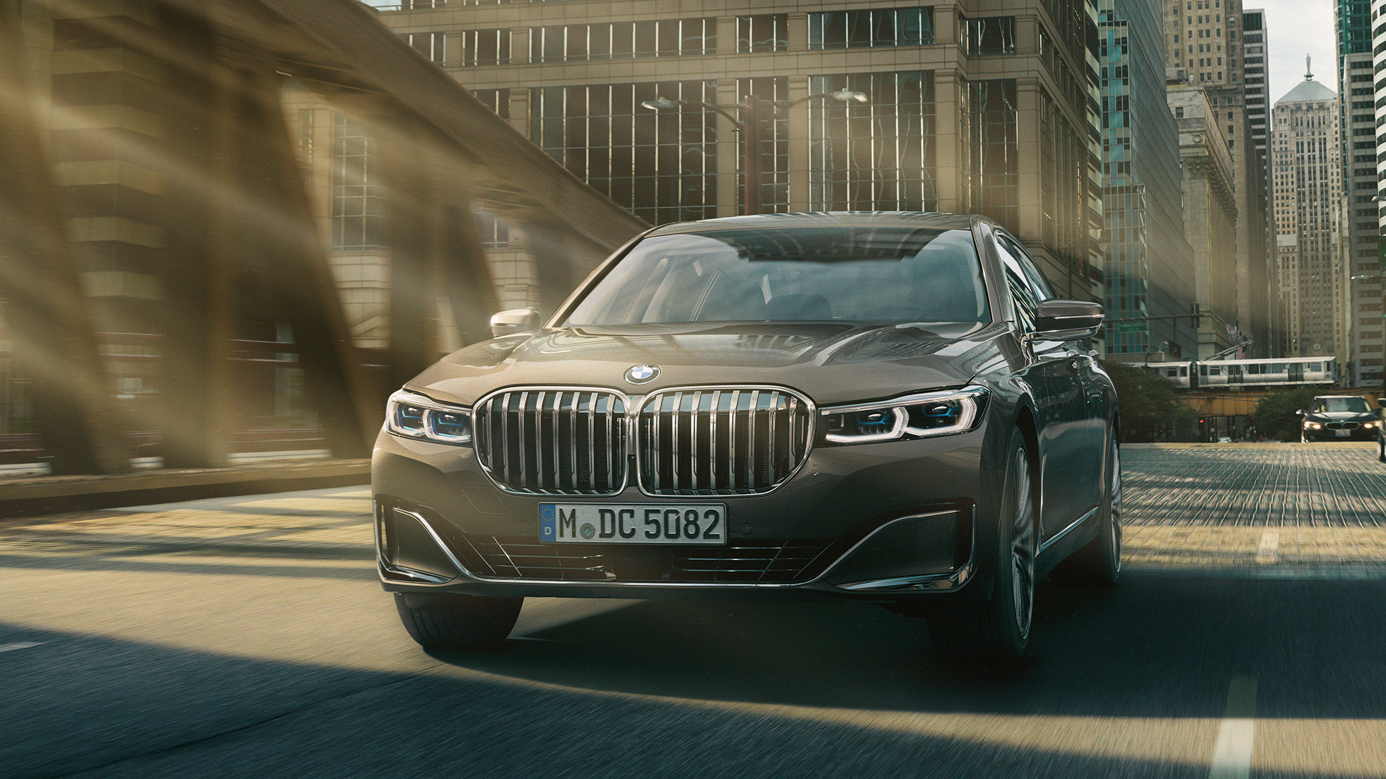 Kördynamik BMW M760Li xDrive sedan, kördynamik
