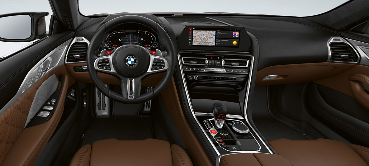 Förarplats BMW M8 Gran Coupé Förarplats BMW M8 Competition Gran Coupé F93 2020 kupé