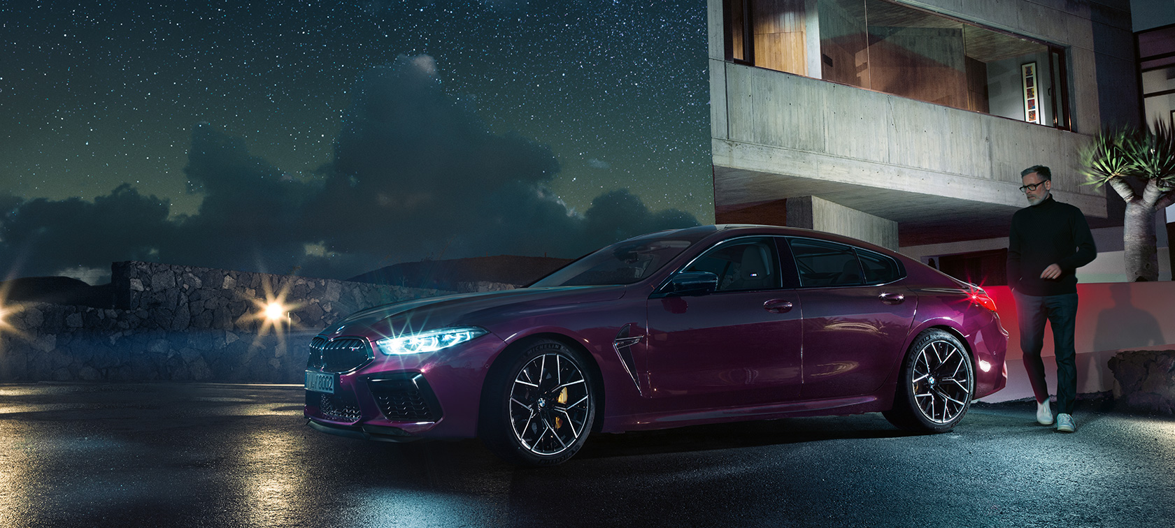 Nya BMW M8 Competition Gran Coupé Nya BMW M8 Competition Gran Coupé F93 2020 BMW Individual Ametrin metallic trefjärdedelsvy från sidan