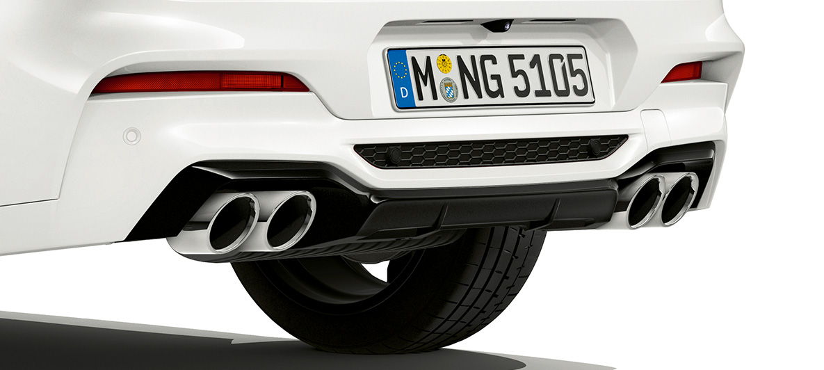 BMW X4 M, ändrör i krom. BMW X4 M, Exteriör, bakparti med ändrör i krom.