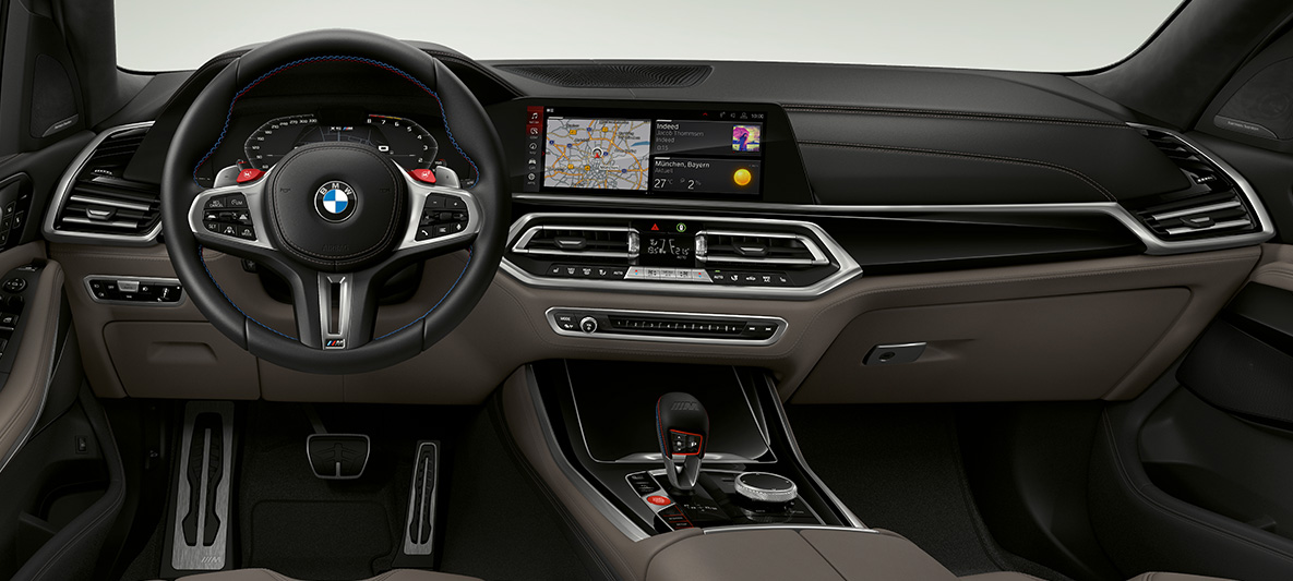 M lädersportratt BMW X5 M F95 M lädersportratt med kontrastsömmar BMW X5 M F95 2020 SUV förarplats