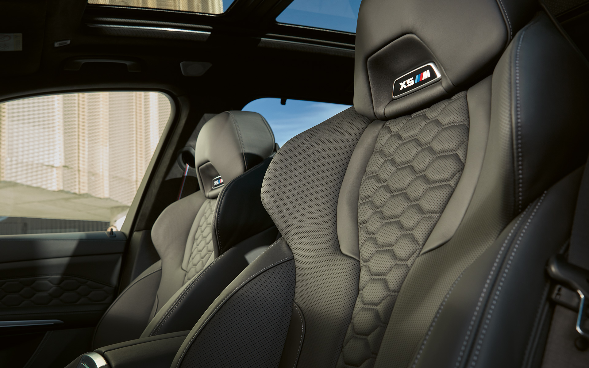 BMW X5 M Competition F95 2023 M multifunktionsstolar