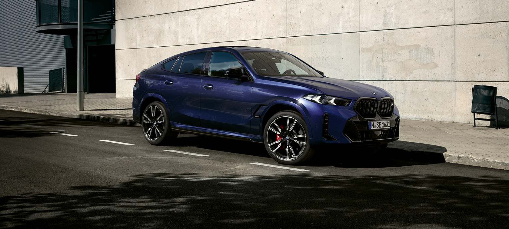 BMW X6 M60i xDrive (G06) 2023 Produkthöjdpunkter BMW X6 M60i xDrive (G06) Produkthöjdpunkter