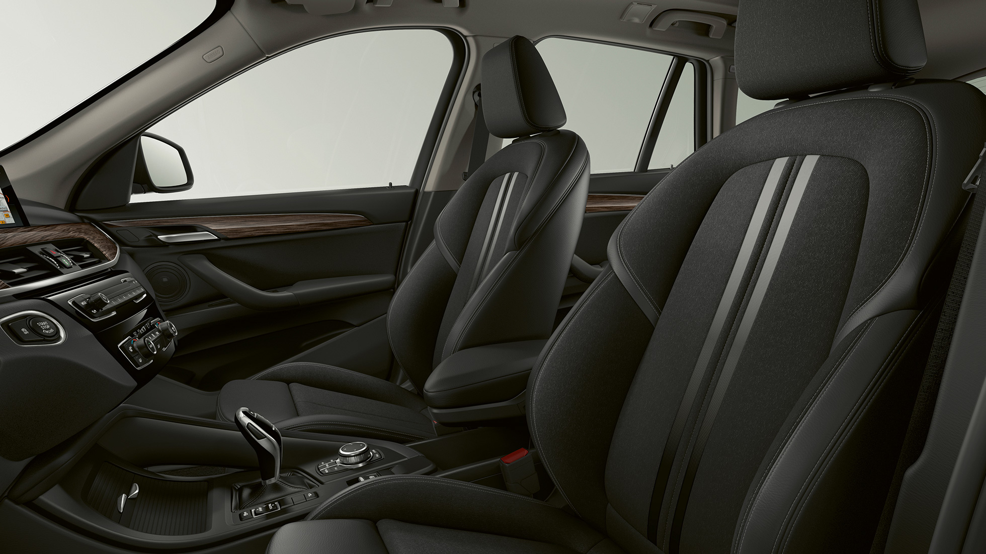 BMW X1, Modell Advantage, klädsel BMW X1, Modell Advantage, interiör med utsikt över förarplatsen