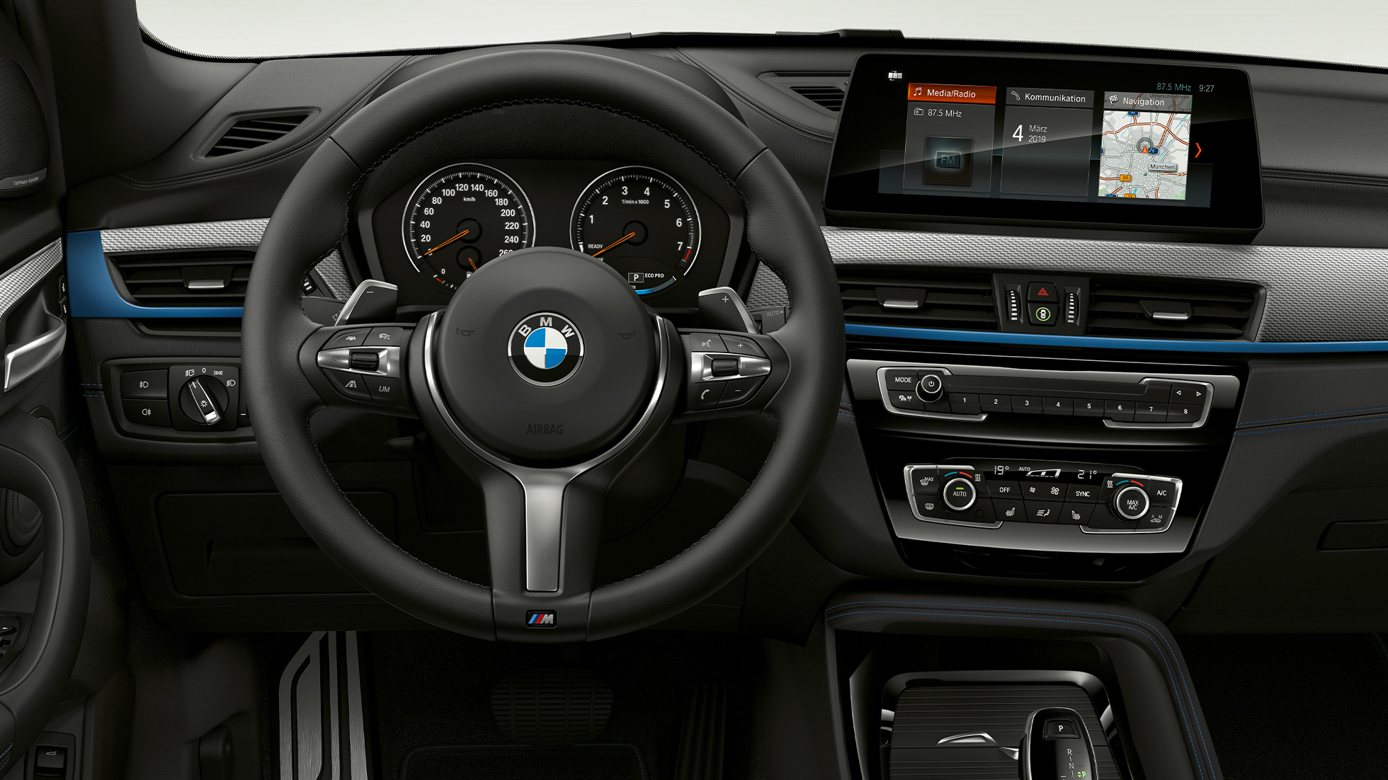 BMW X1, Modell M Sport, Interiör BMW X1, Modell M Sport, interiör med utsikt över förarplatsen
