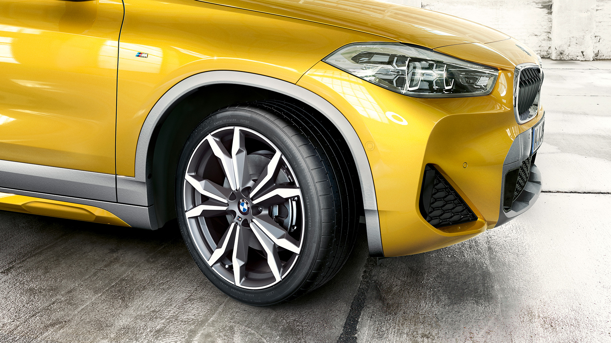 Lättmetallfälgar BMW X2 2017 F39 BMW X2 2018 F39 Galvanic Gold metallic lättmetallfälgar