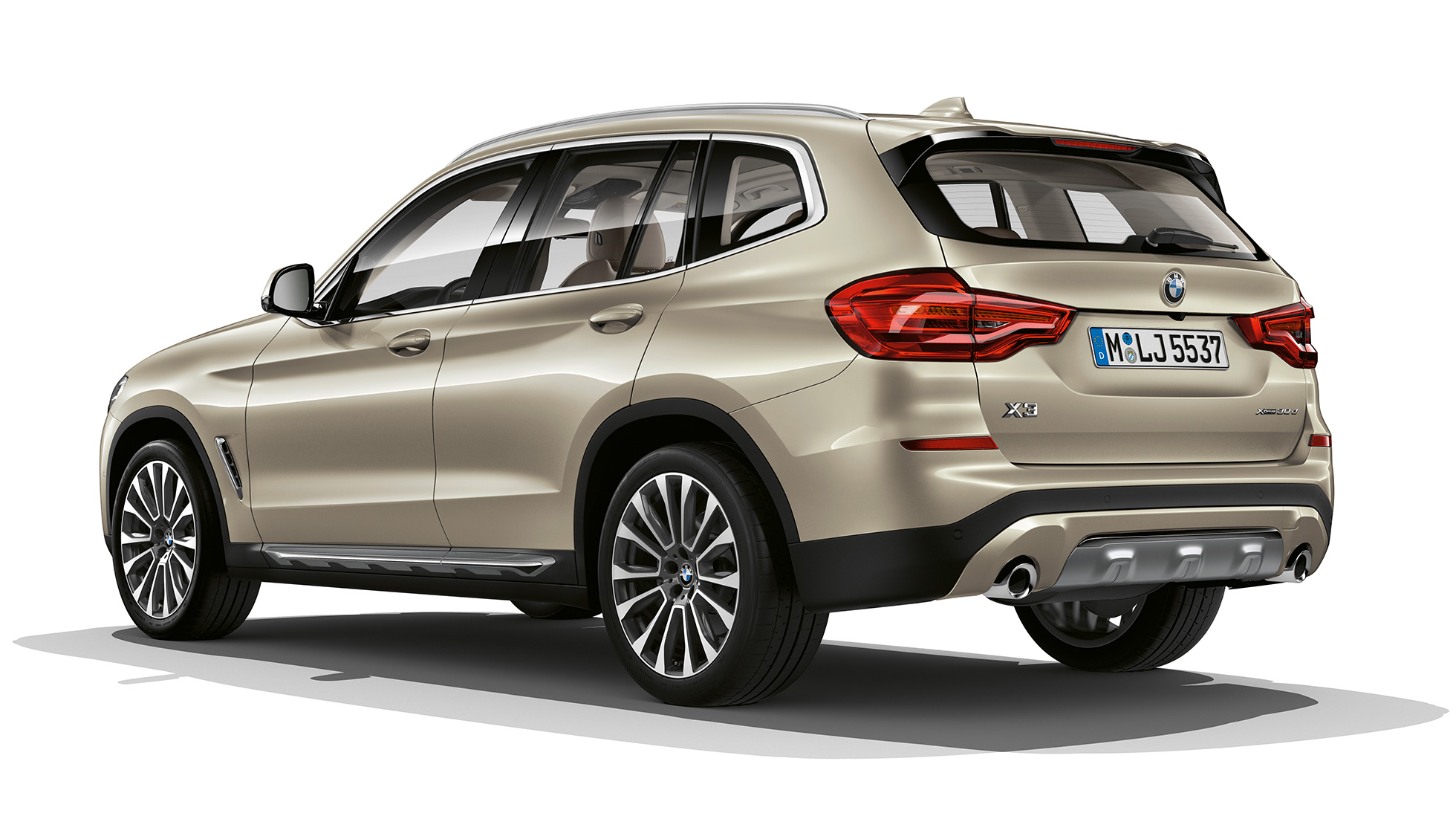 BMW X3 M40i, Modell Luxury Line, trefjärdedelsvy bakifrån BMW X3 M40i, Modell Luxury Line, trefjärdedelsvy bakifrån