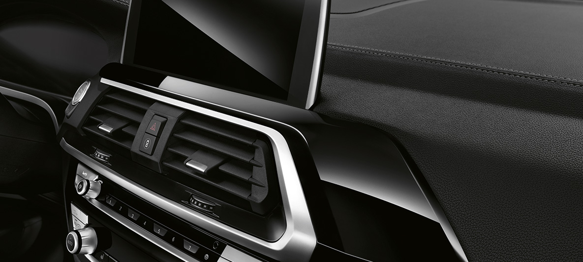 BMW X3, BMW Individual interiörlister Pianolack Svart BMW X3, BMW Individual interiörlister Pianolack Svart