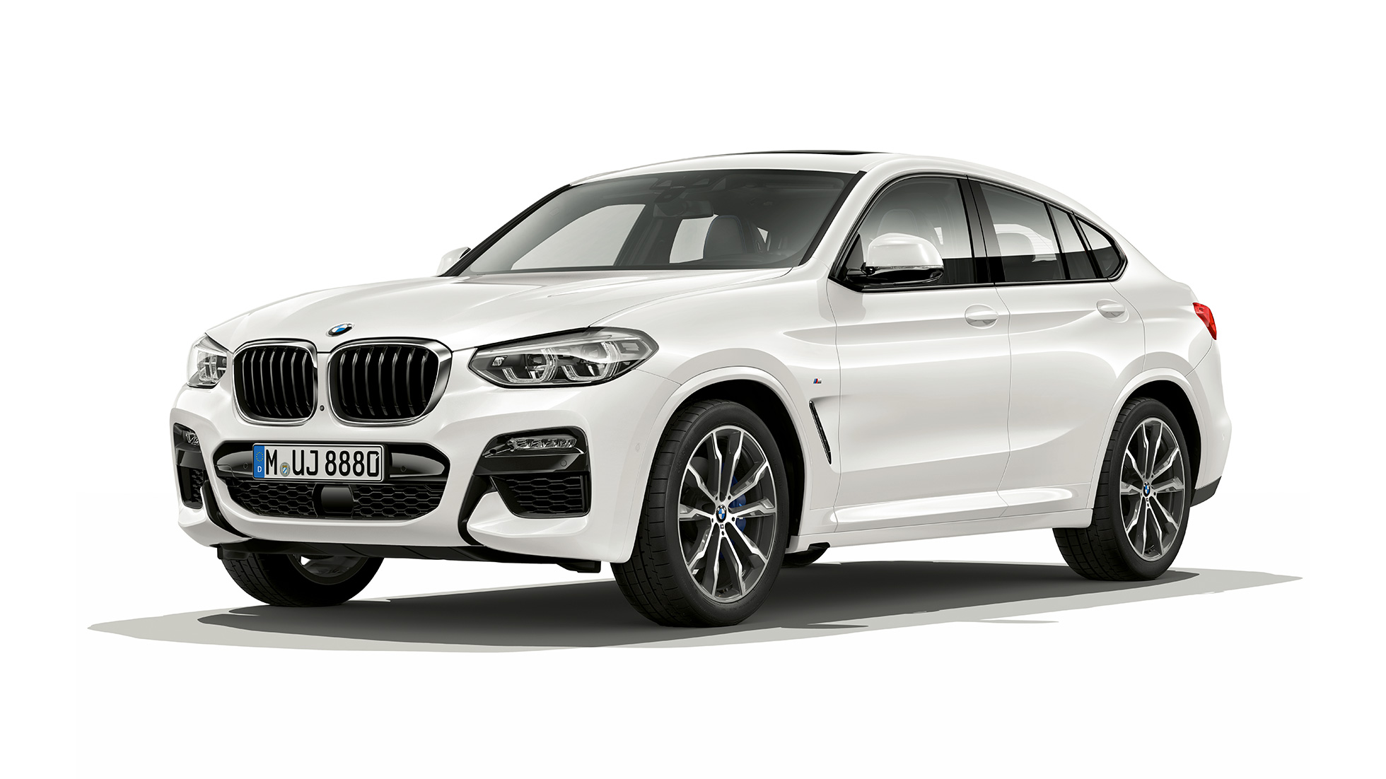Trefjärdedelsvy framifrån BMW X4 Modell M Sport BMW X4 xDrive30i Modell M Sport G02 2018 Alpinvit trefjärdedelsvy framifrån