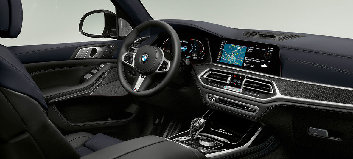 Förarplats BMW Dark Shadow Edition Interiör BMW X7 G07 Dark Shadow Edition Interiör