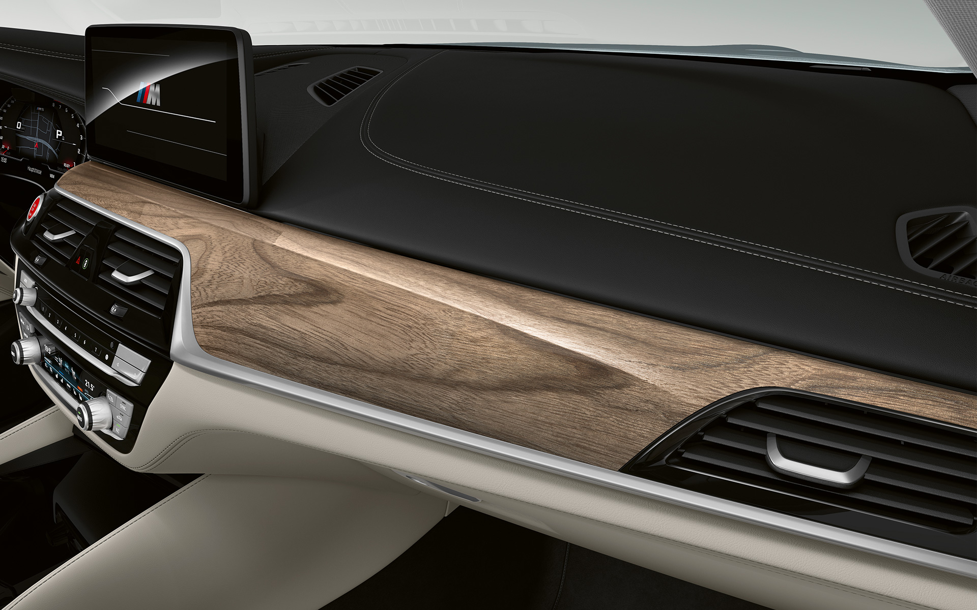BMW Individual ädelträutförande Japansk körsbär ljusbrun, närbild BMW Individual närbild