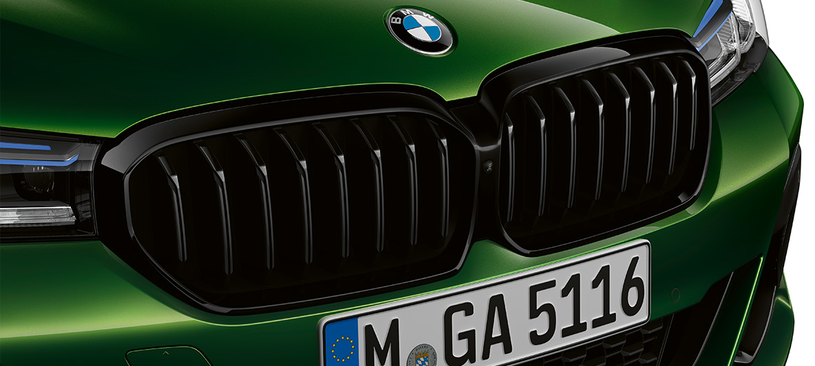 BMW M5 sedan M Niere M högglans Shadow Line BMW M5 sedan M Niere M högglans Shadow Line